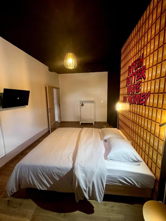 Capsule Casino - Jacuzzi - Billard - Netflix - Console & Jeux Lejlighed Mons Eksteriør billede